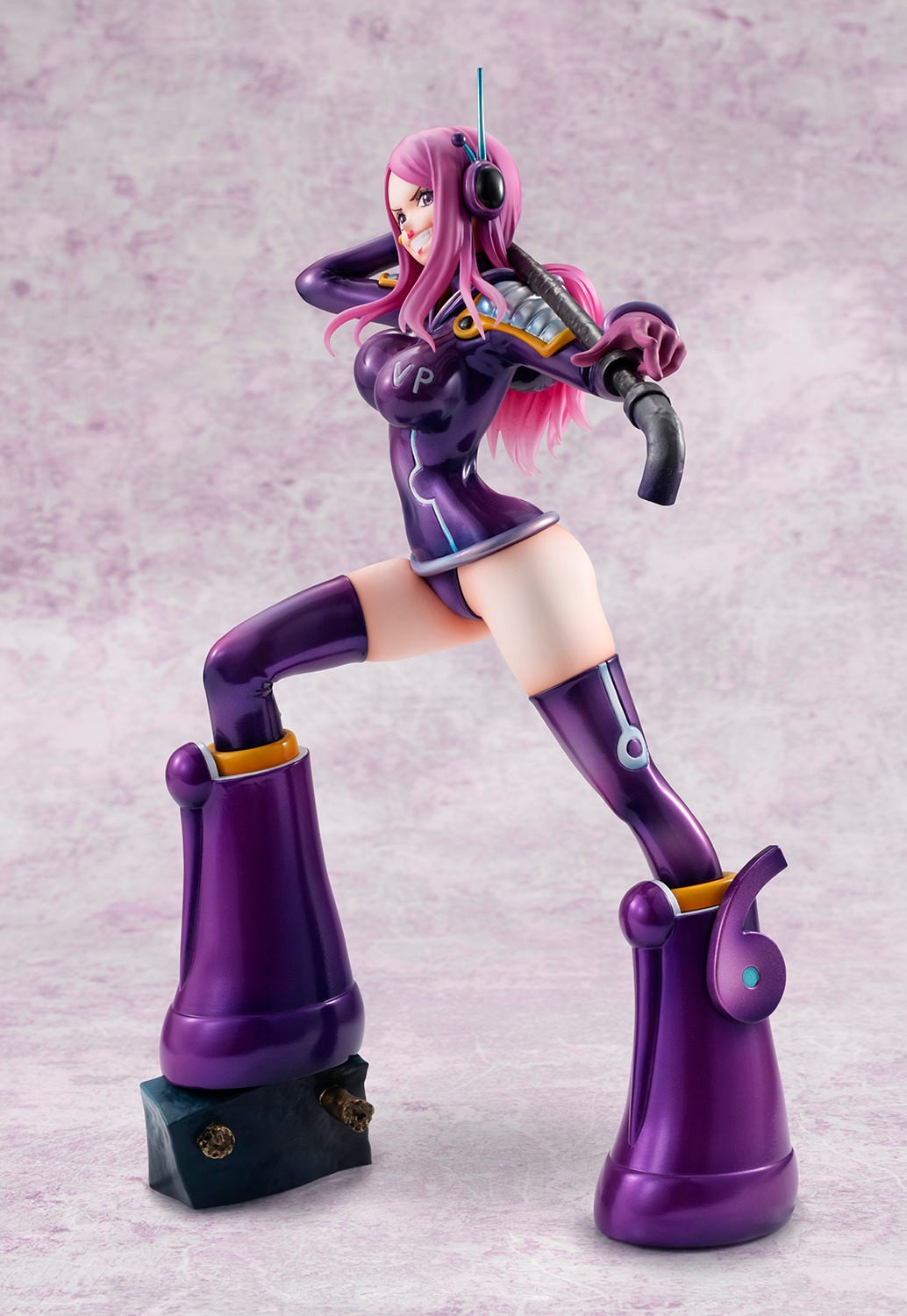 One Piece Jewelry Bonney (Evolutionary History Version) Collectible Figure  (Prototype Shown) View 11
