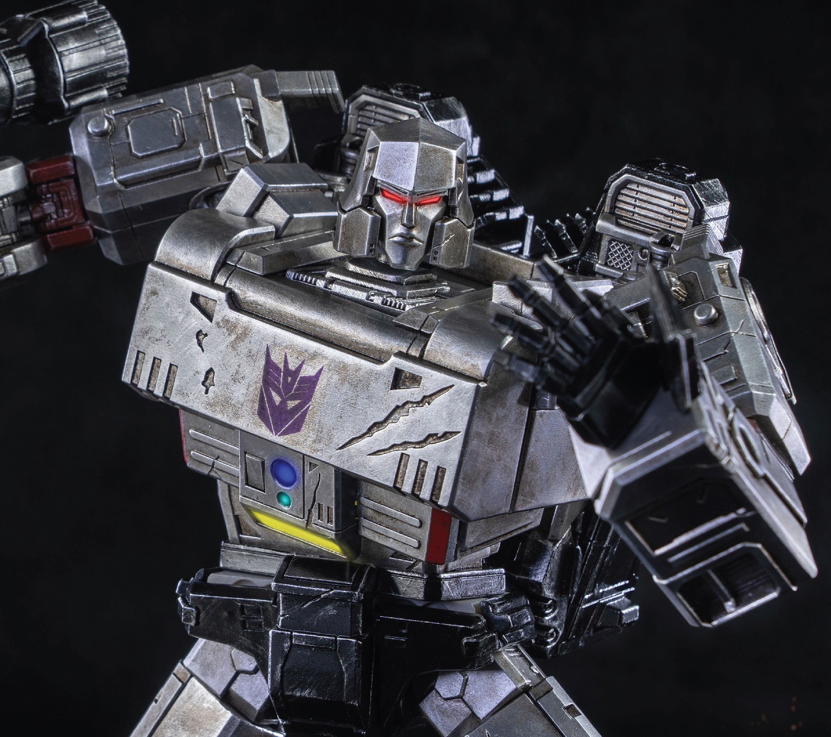 Transformers Megatron DLX Action Figure  (Prototype Shown) View 5