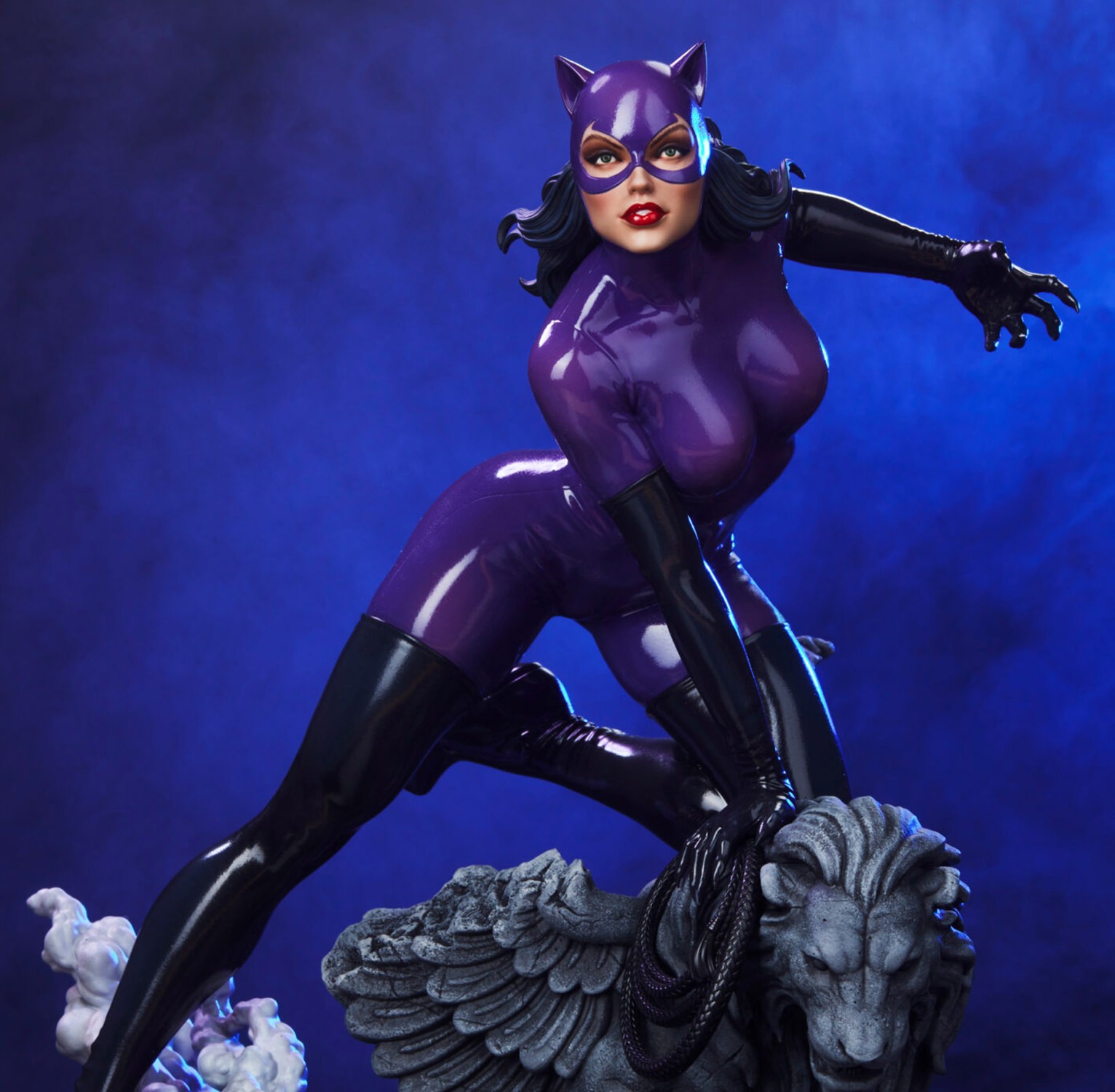 DC Comics Catwoman (Purple Edition) Sixth Scale Maquette  (Prototype Shown) View 3