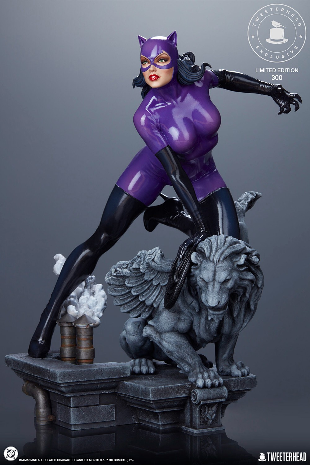 DC Comics Catwoman (Purple Edition) Sixth Scale Maquette  (Prototype Shown) View 6