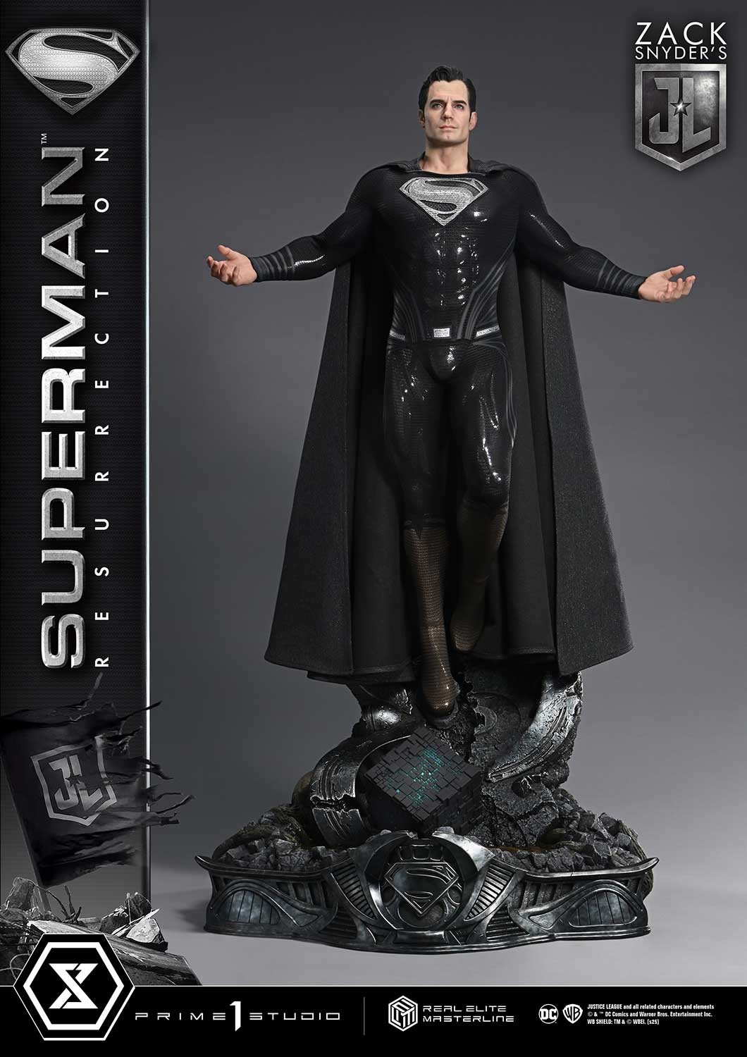 DC Comics Superman Resurrection 1:3 Scale Statue  (Prototype Shown) View 7