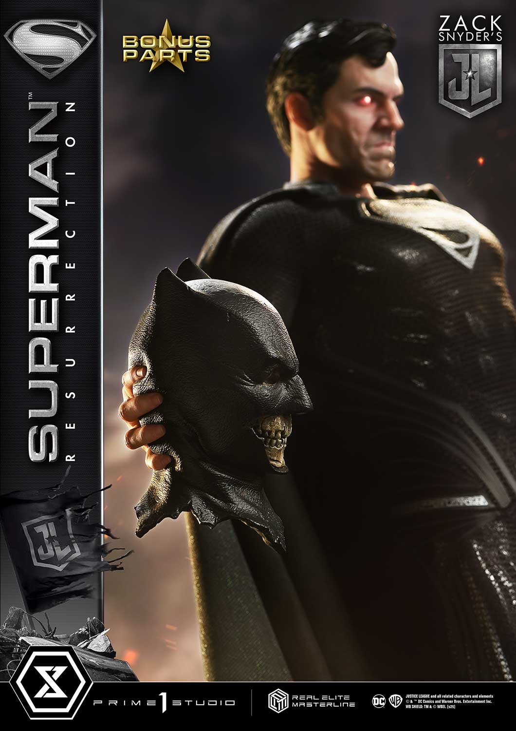 DC Comics Superman Resurrection (Deluxe Bonus Version) 1:3 Scale Statue  (Prototype Shown) View 8