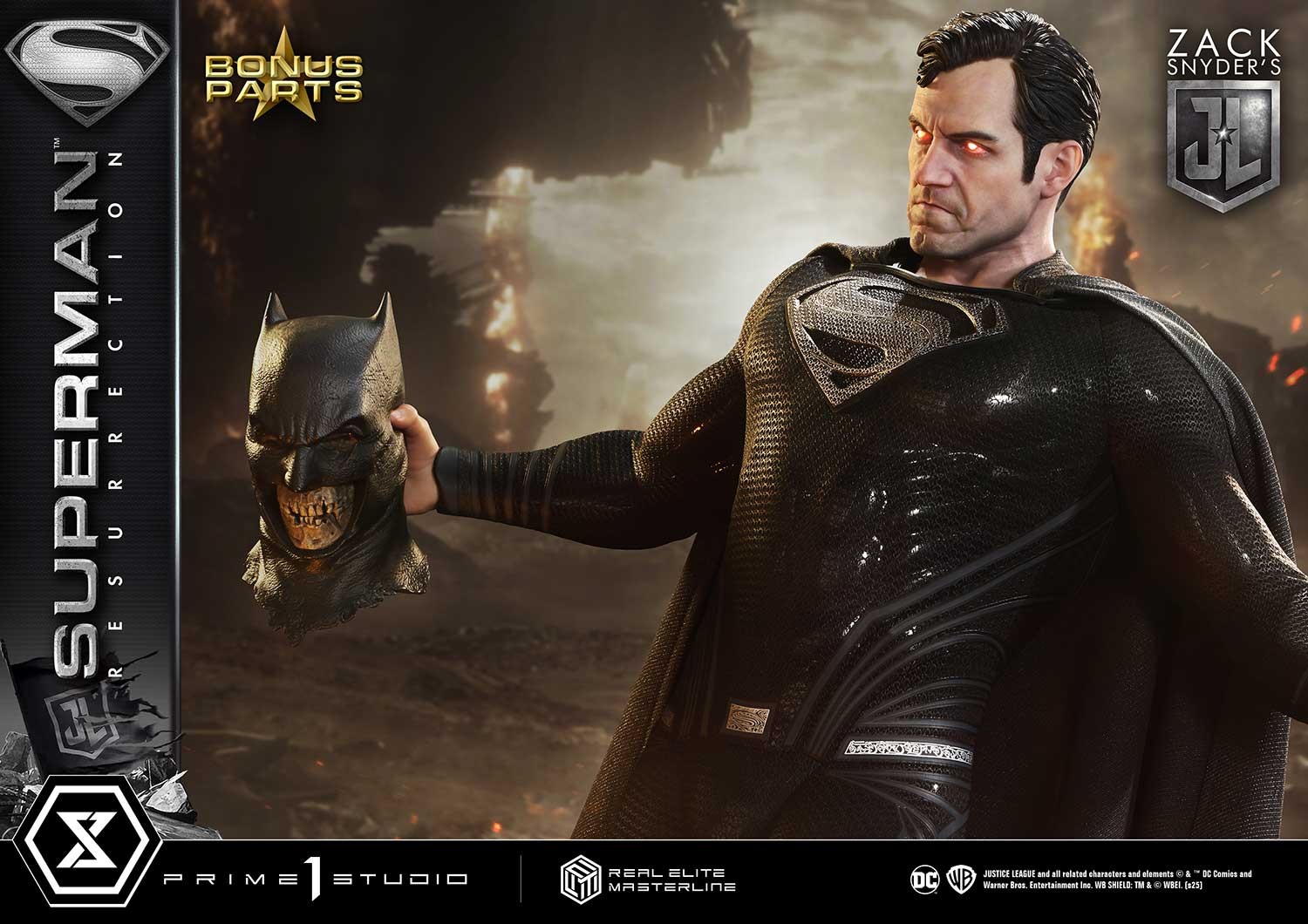 DC Comics Superman Resurrection (Deluxe Bonus Version) 1:3 Scale Statue  (Prototype Shown) View 11