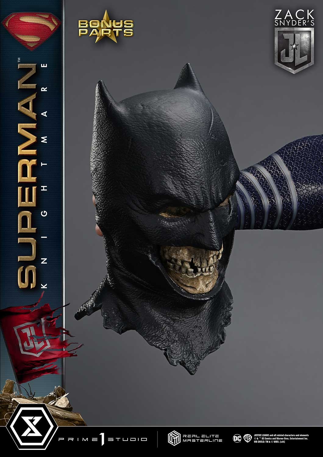 DC Comics Superman Knightmare (Deluxe Bonus Version) 1:3 Scale Statue  (Prototype Shown) View 8