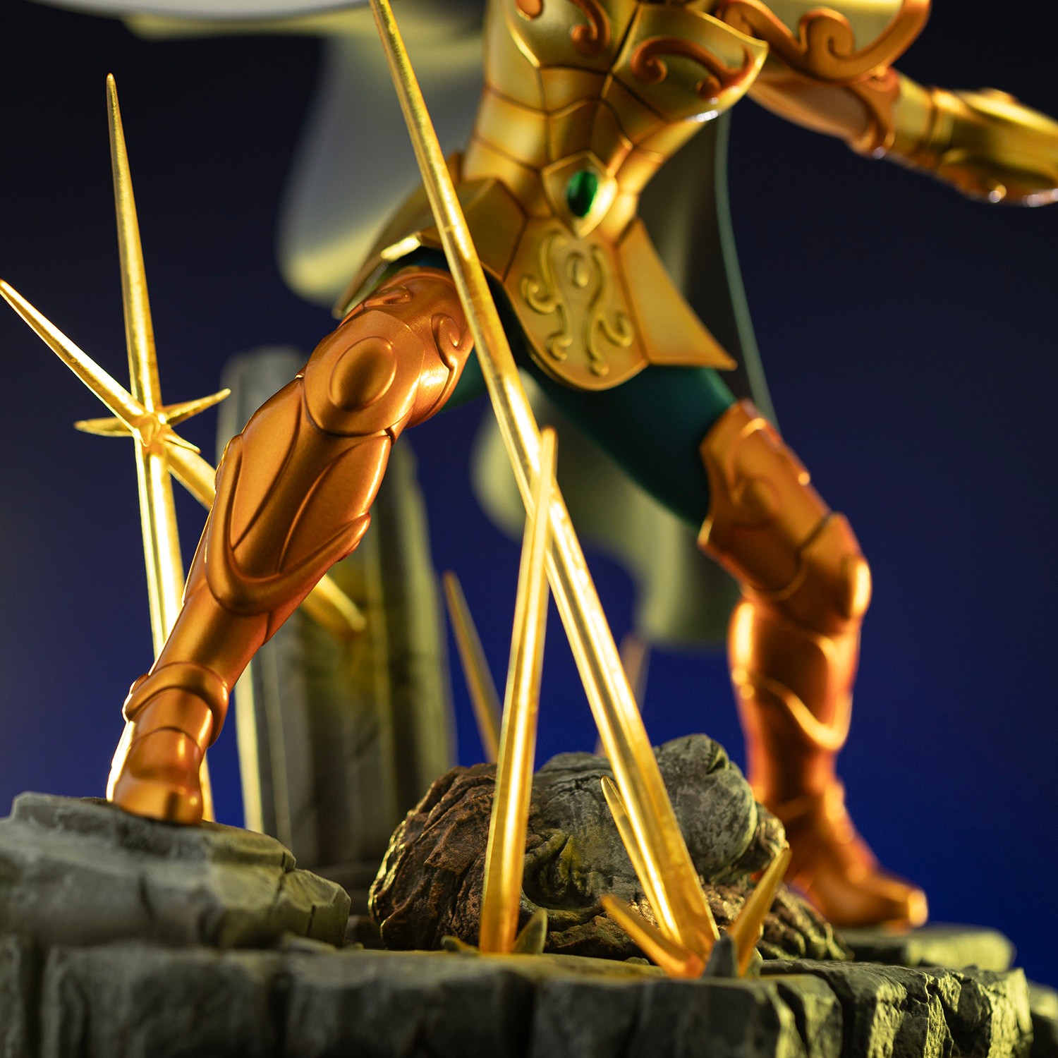 Saint Seiya Leo Aiolia 1:10 Scale Statue  (Prototype Shown) View 11