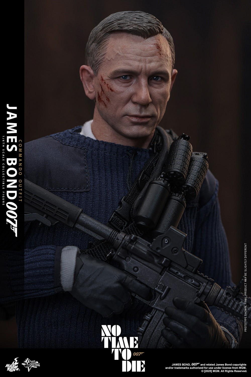 James Bond James Bond (Commando Outfit) Sixth Scale Figure  Exclusive Edition (Prototype Shown) View 5