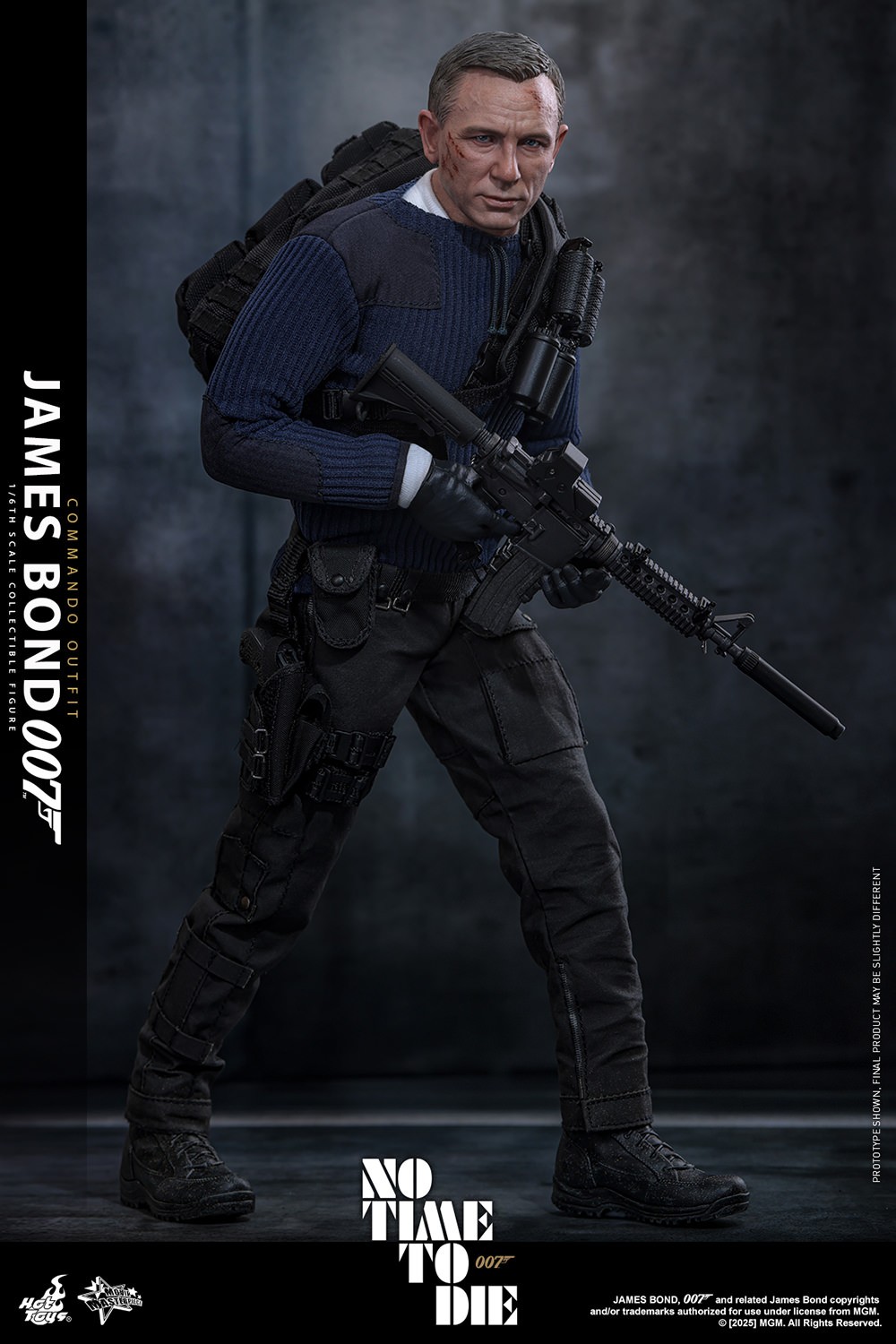 James Bond James Bond (Commando Outfit) Sixth Scale Figure  Exclusive Edition (Prototype Shown) View 11
