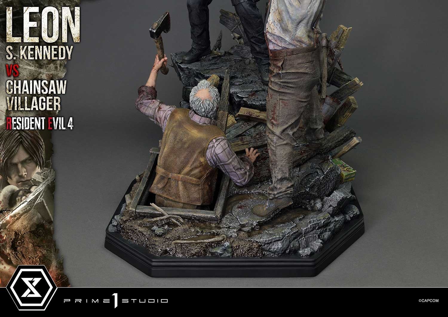 Resident Evil Leon S. Kennedy vs. Chainsaw Villager Quarter Scale Statue  (Prototype Shown) View 23