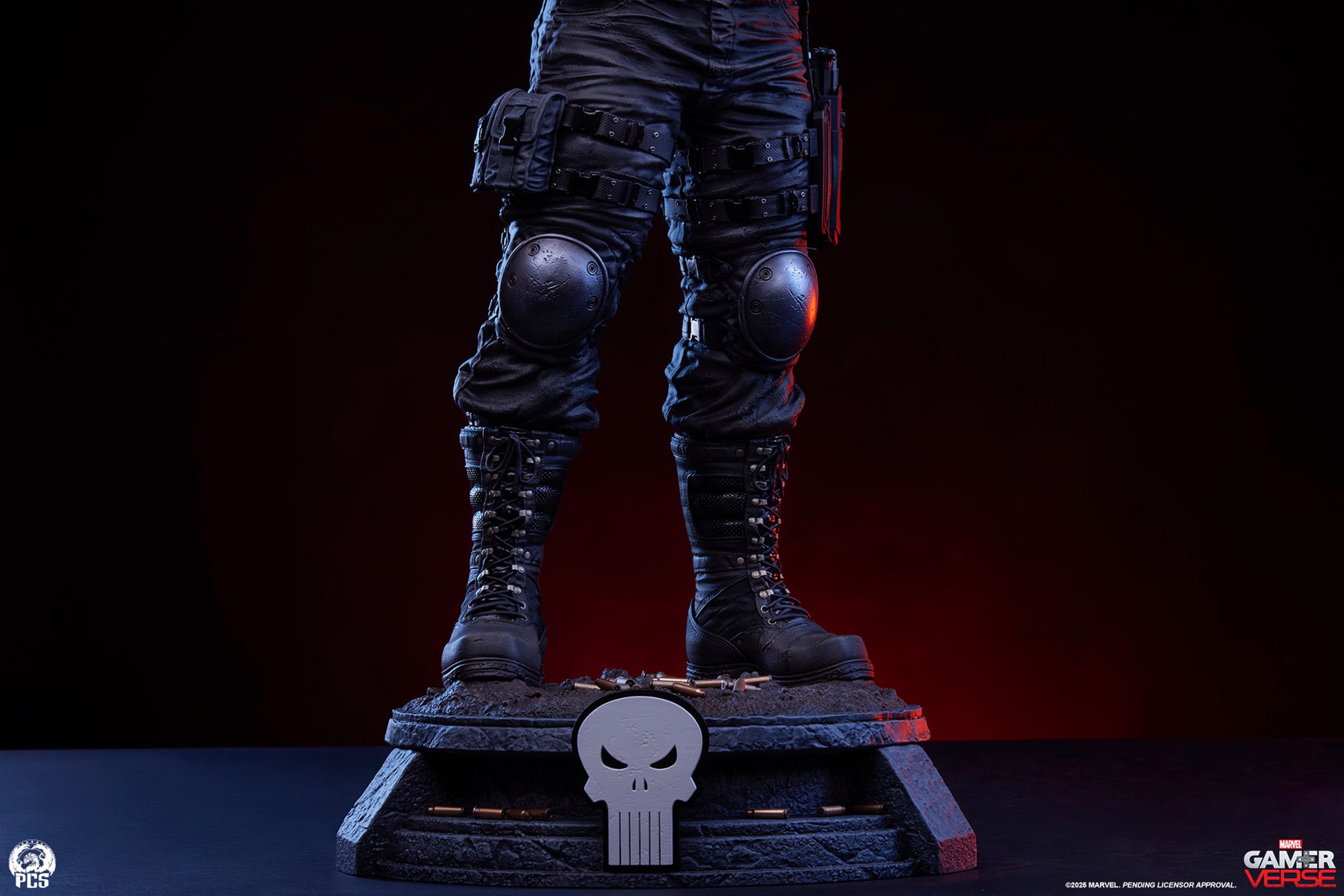 Marvel Punisher 1:3 Scale Statue  (Prototype Shown) View 20