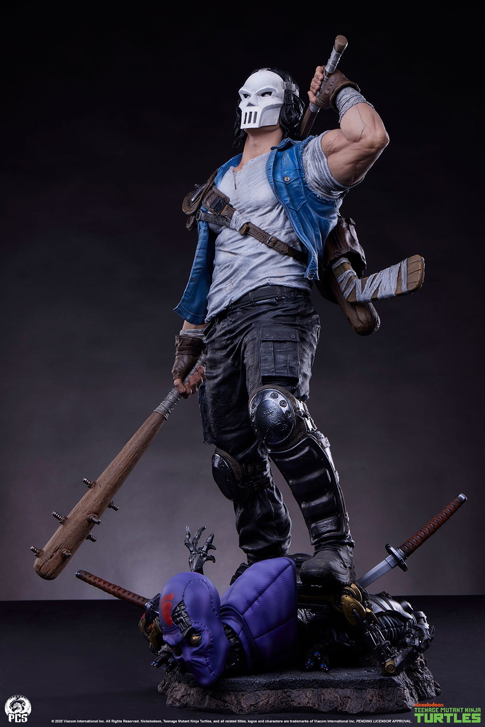 Teenage Mutant Ninja Turtles Casey Jones 1:3 Scale Statue  (Prototype Shown) View 7