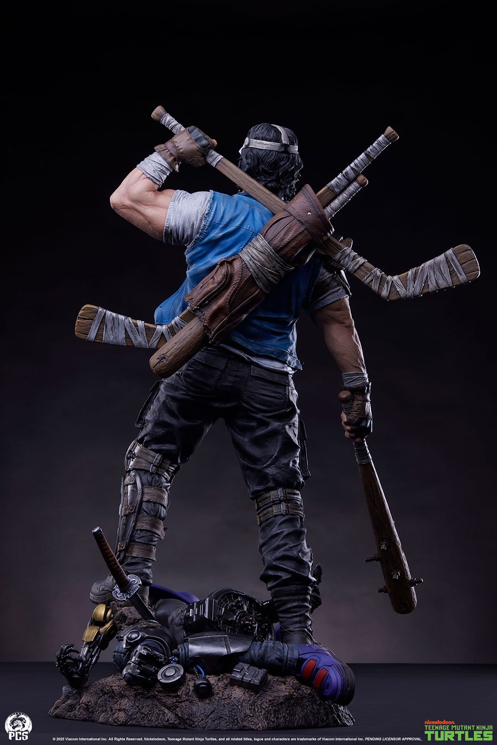 Teenage Mutant Ninja Turtles Casey Jones 1:3 Scale Statue  (Prototype Shown) View 8