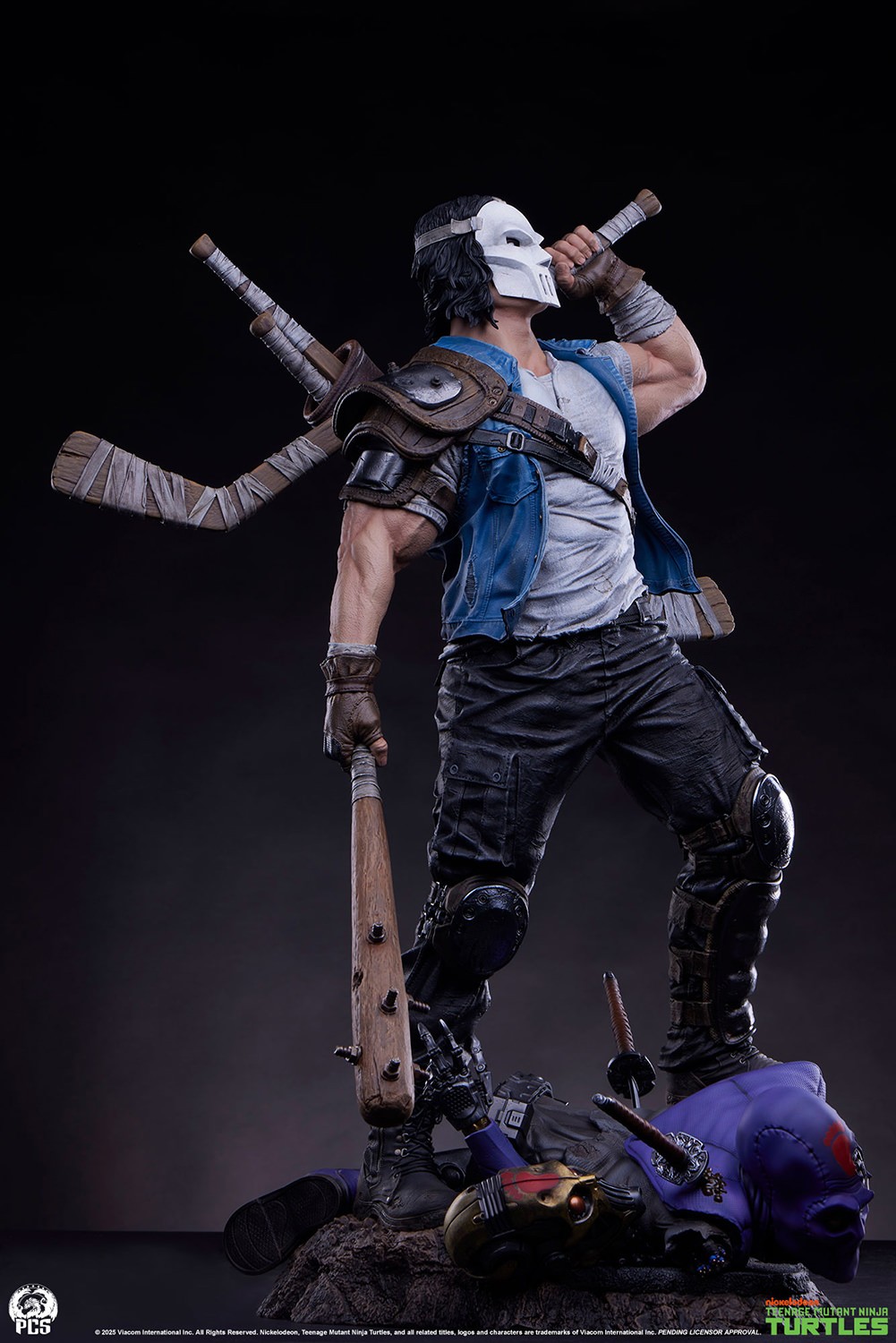 Teenage Mutant Ninja Turtles Casey Jones 1:3 Scale Statue  (Prototype Shown) View 10