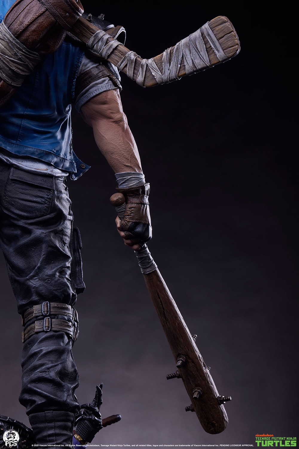 Teenage Mutant Ninja Turtles Casey Jones 1:3 Scale Statue  (Prototype Shown) View 15