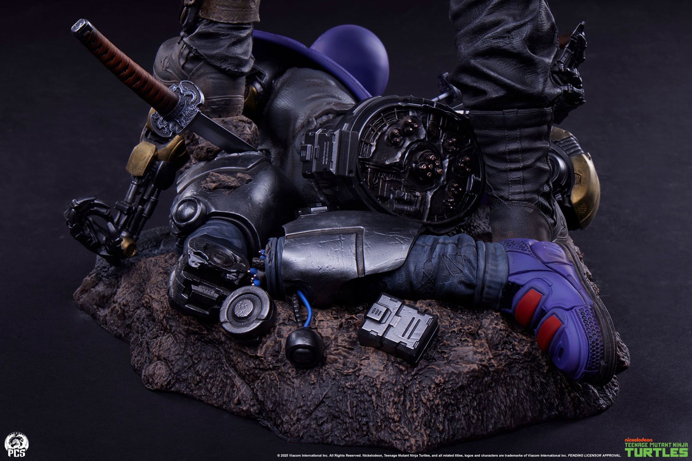 Casey Jones 1:3 Scale Statue by PCS | Sideshow Collectibles