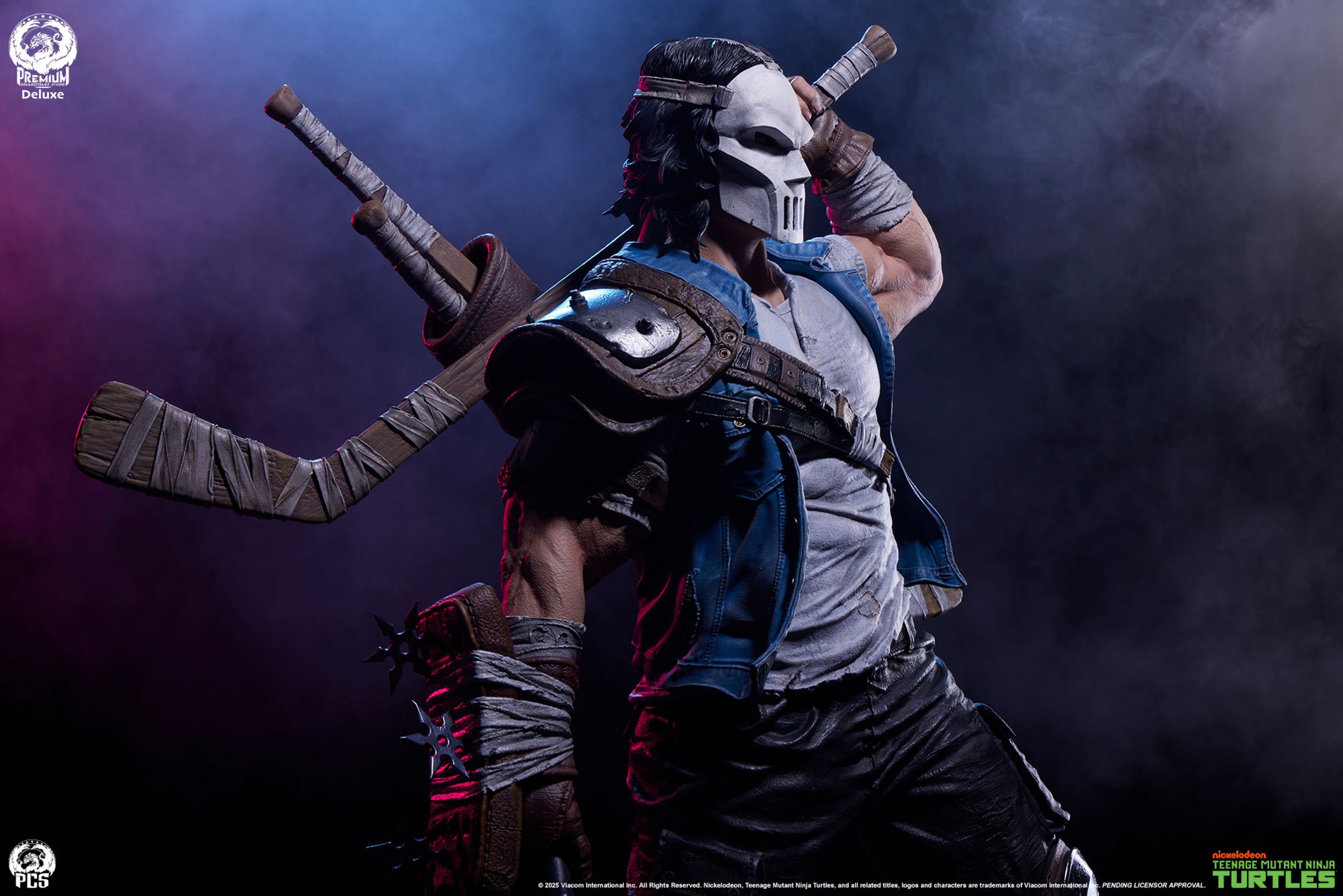 Teenage Mutant Ninja Turtles Casey Jones Deluxe 1:3 Scale Statue  (Prototype Shown) View 4