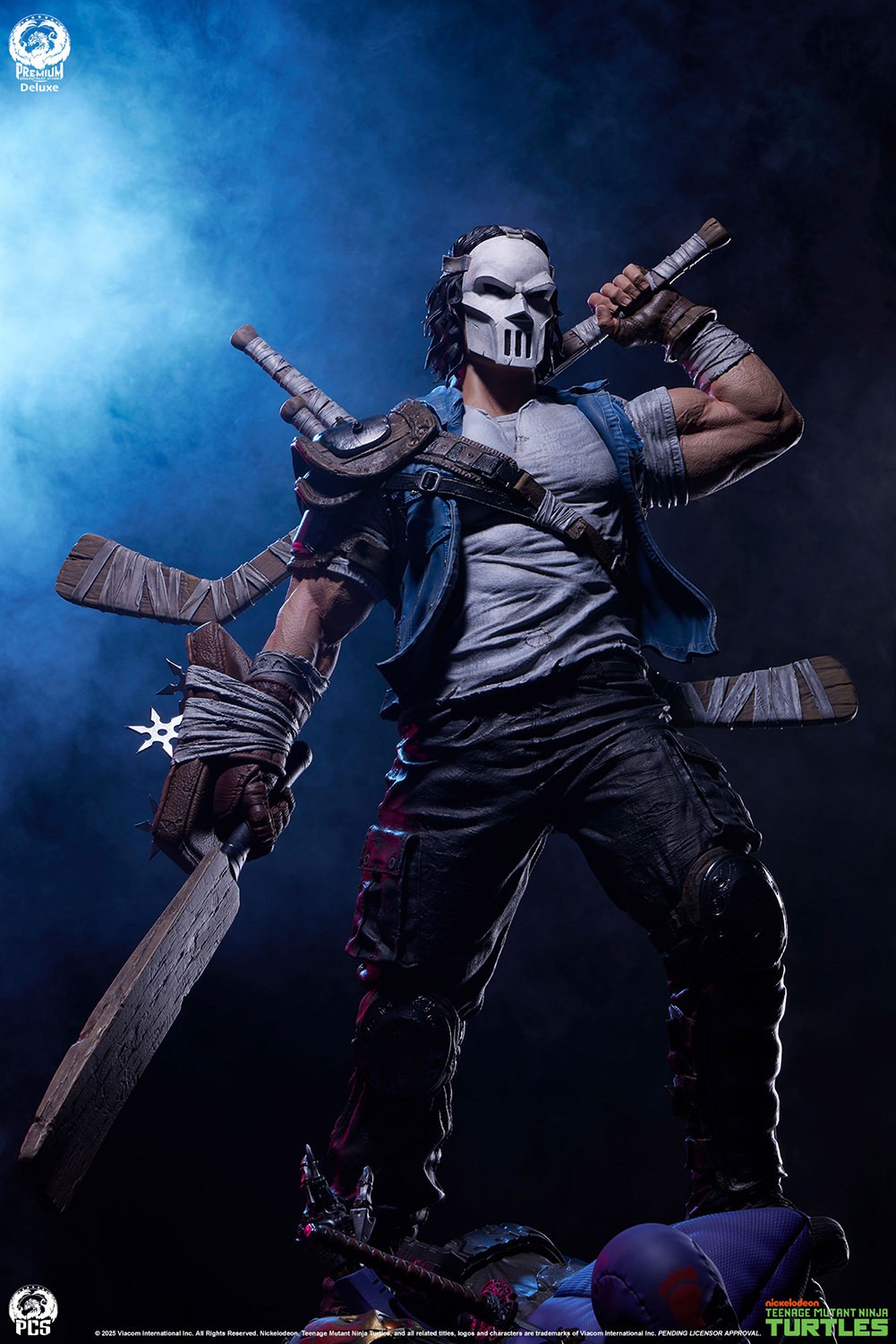 Teenage Mutant Ninja Turtles Casey Jones Deluxe 1:3 Scale Statue  (Prototype Shown) View 17