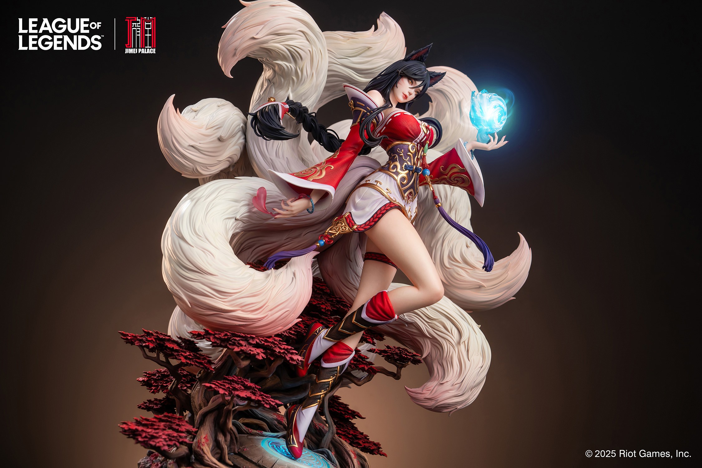 League of Legends Ahri Statues  (Prototype Shown) View 1