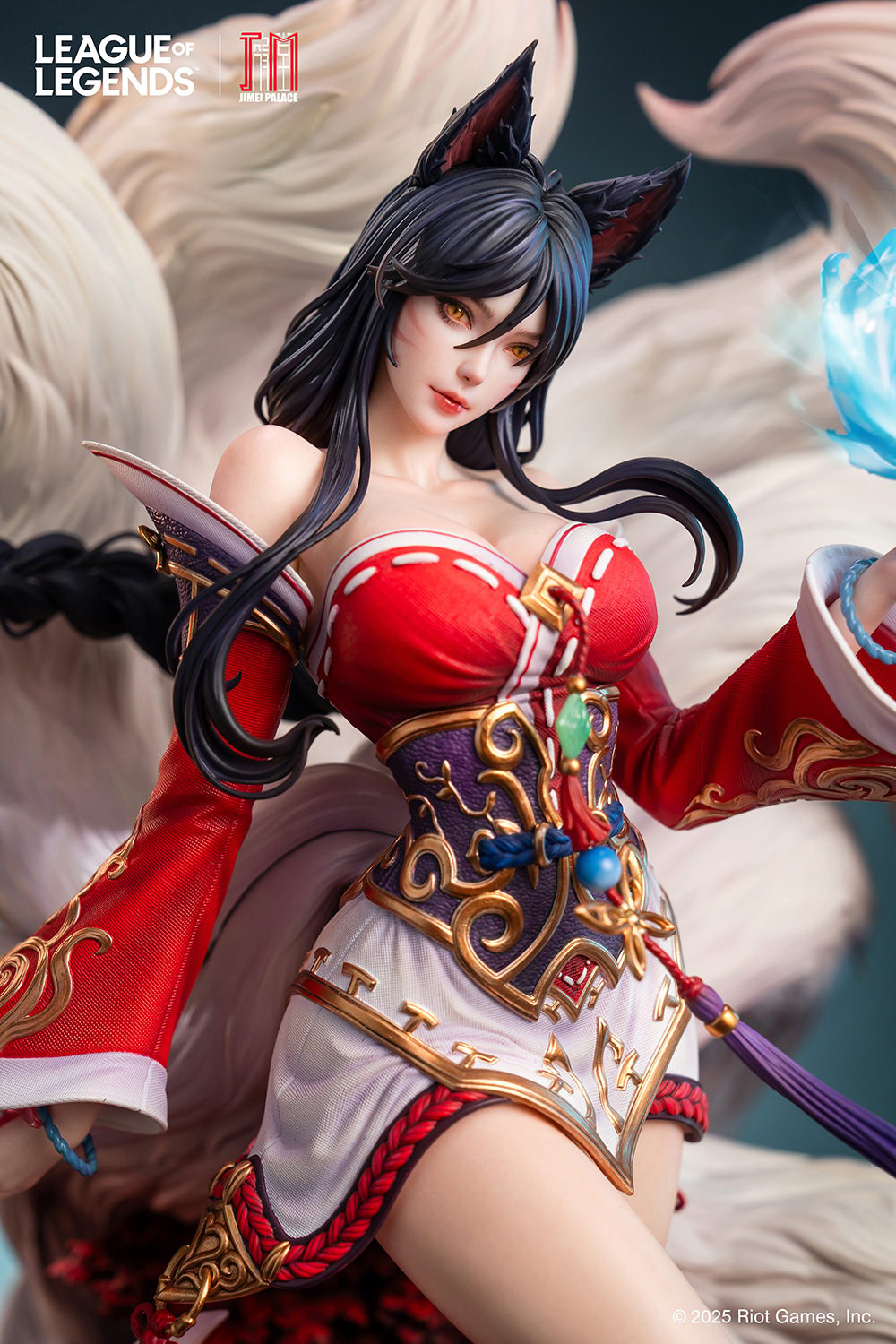 League of Legends Ahri Statues  (Prototype Shown) View 12