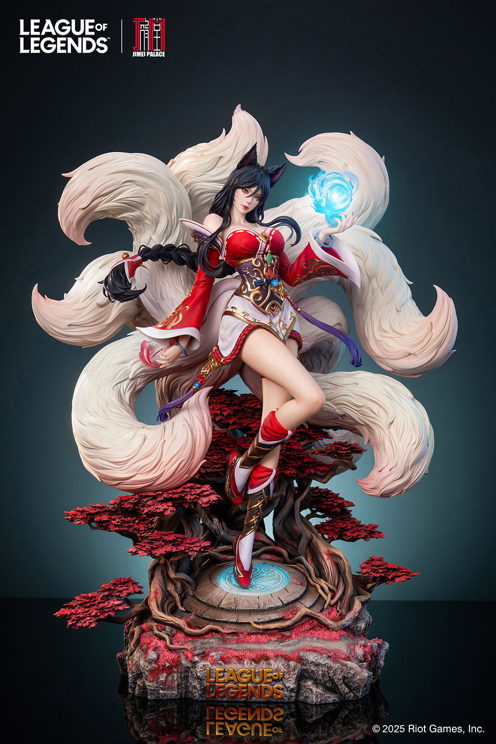 League of Legends Ahri Statues  (Prototype Shown) View 15