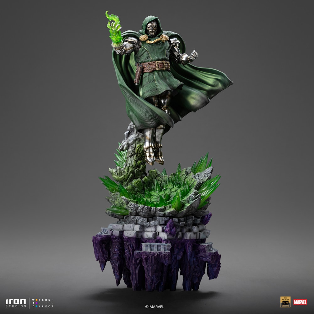 Marvel Doctor Doom Deluxe 1:10 Scale Statue  (Prototype Shown) View 7