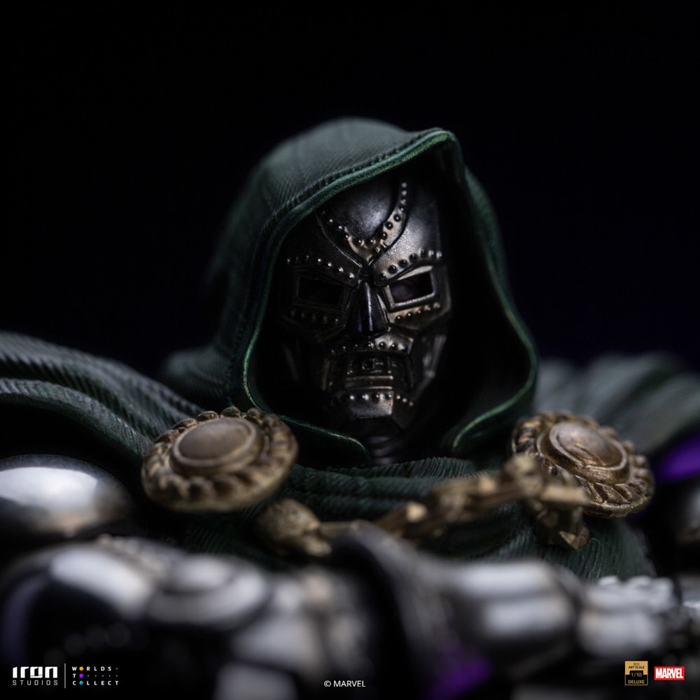 Marvel Doctor Doom Deluxe 1:10 Scale Statue  (Prototype Shown) View 11