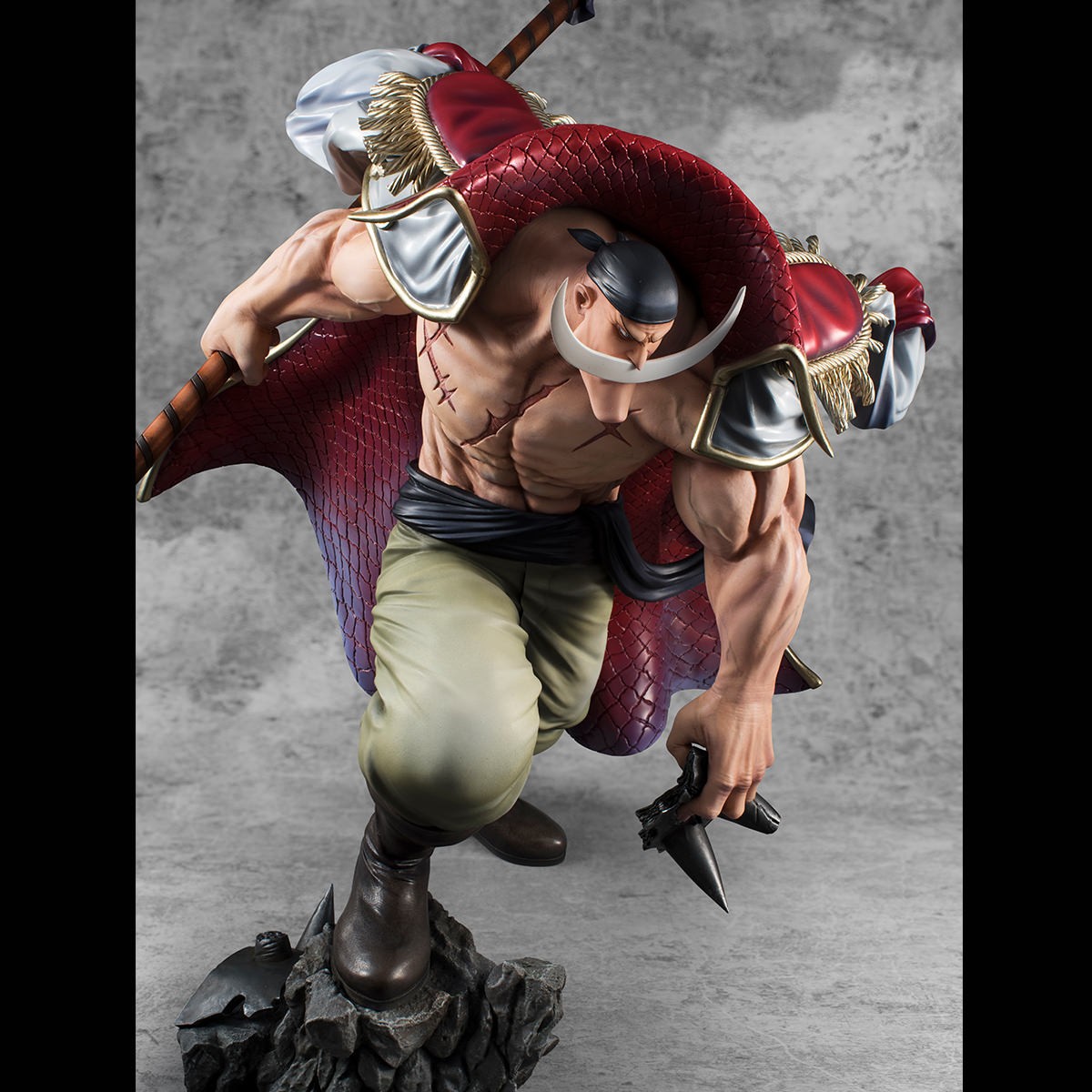 One Piece "Whitebeard" Edward Newgate Collectible Figure  (Prototype Shown) View 12