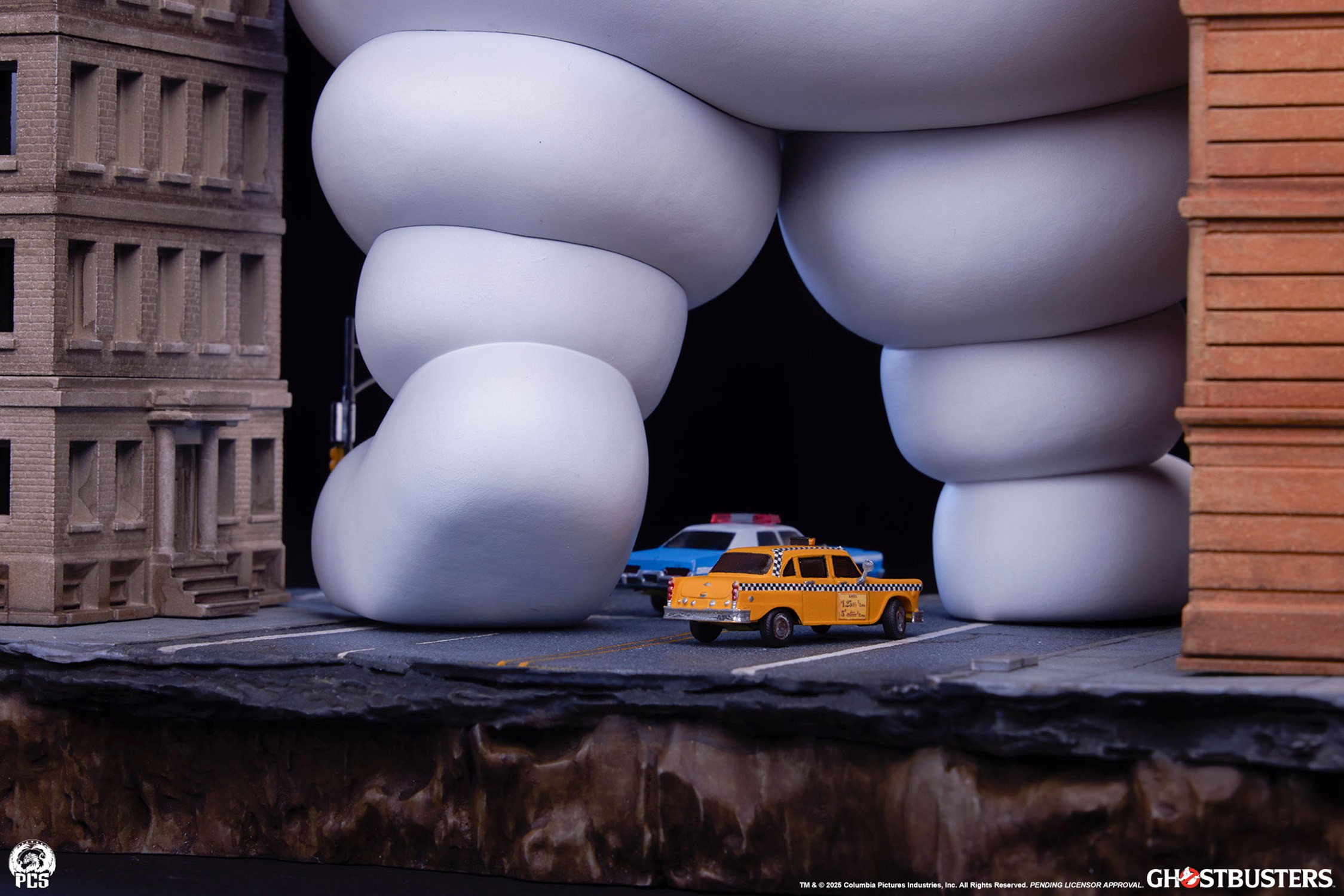 Ghostbusters Stay Puft Marshmallow Man Diorama  Collector Edition (Prototype Shown) View 20