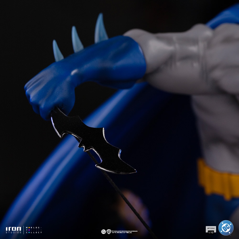 DC Comics Batman vs Bane 1:10 Scale Statue  Exclusive Edition (Prototype Shown) View 9