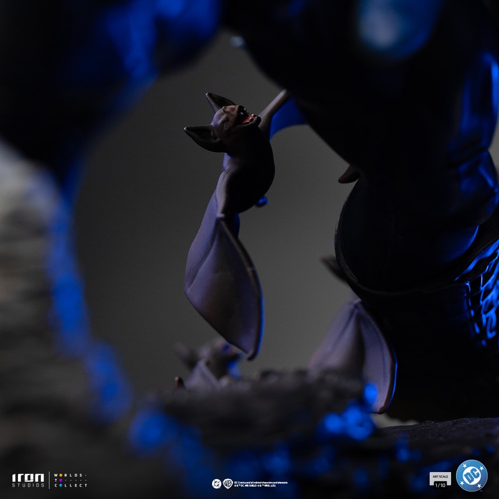 DC Comics Batman vs Bane 1:10 Scale Statue  Exclusive Edition (Prototype Shown) View 13