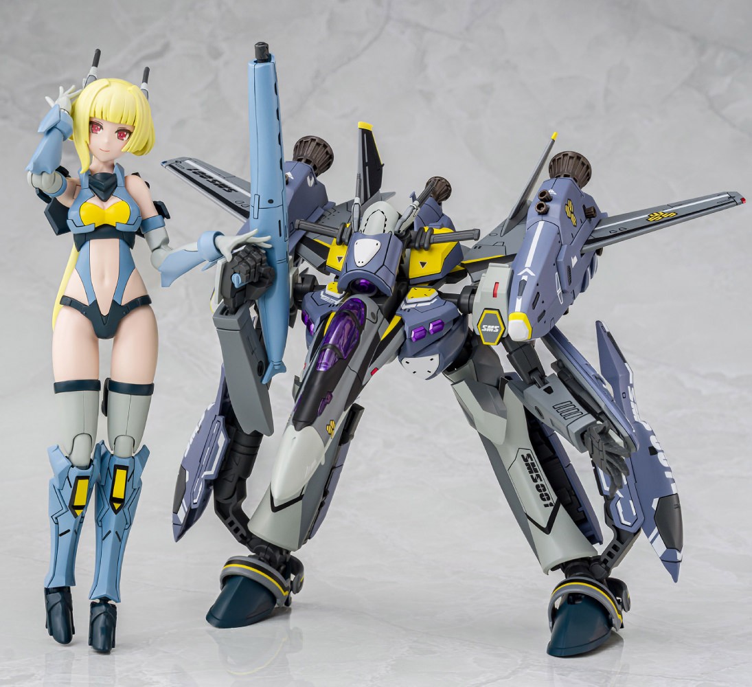 Macross V.F.G. VF-25S Super Messiah Model Kit  (Prototype Shown) View 3