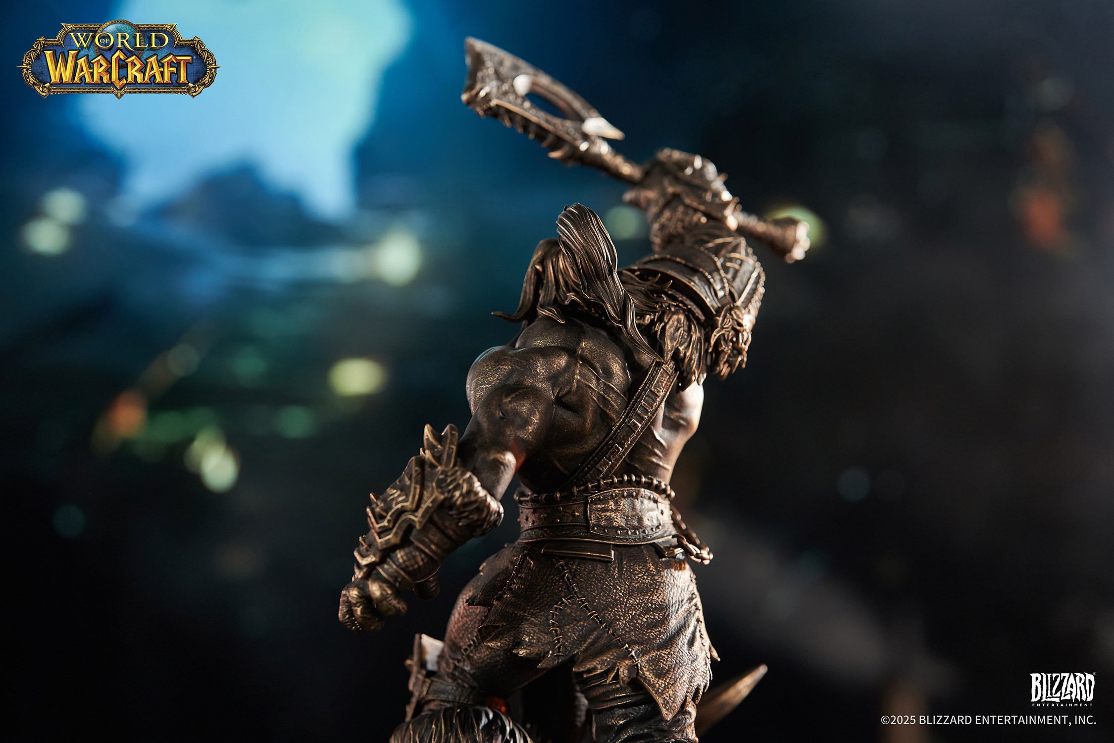 Warcraft Grommash Hellscream (Bronze Colored Edition) Statues  (Prototype Shown) View 6