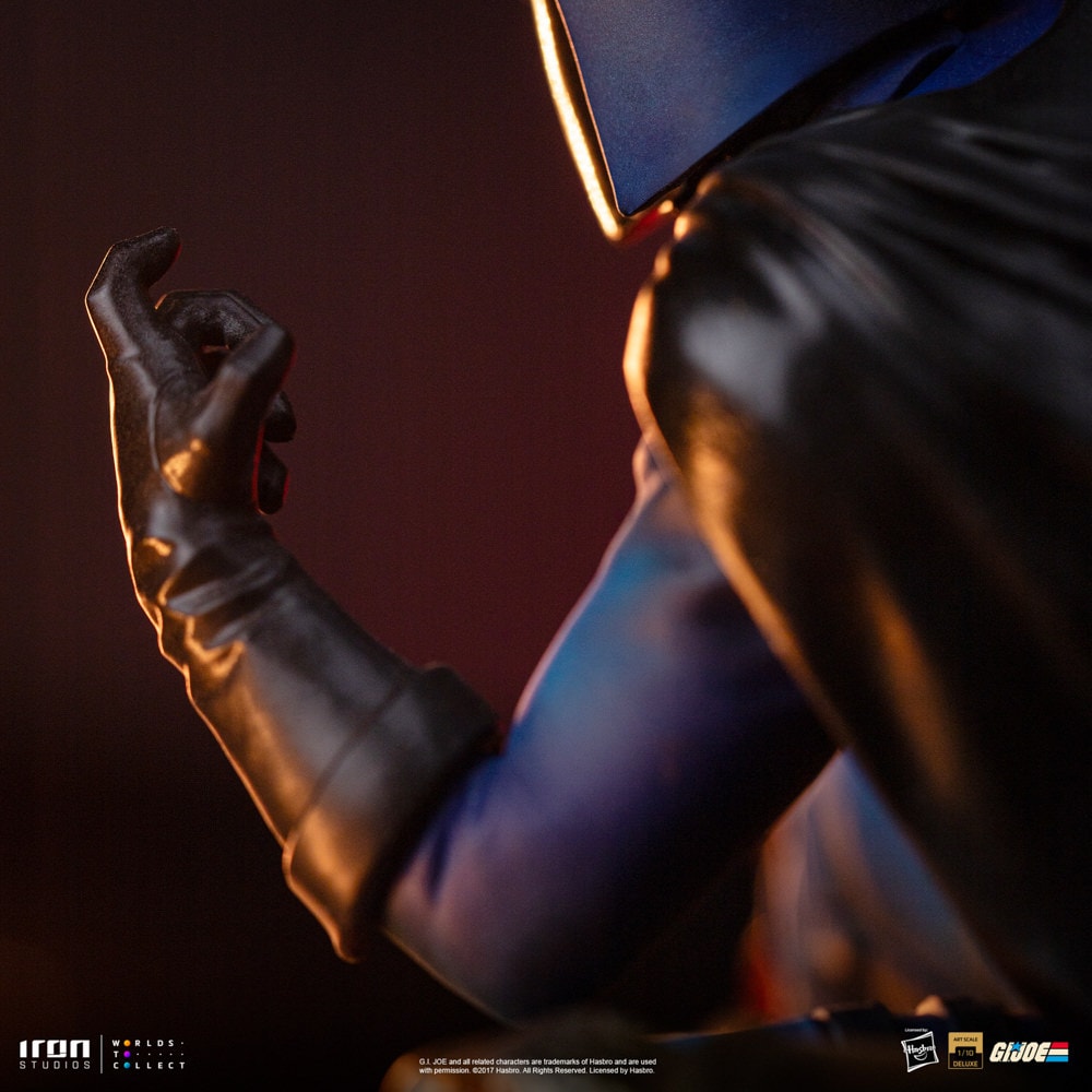 G.I. Joe Cobra Commander Deluxe 1:10 Scale Statue  (Prototype Shown) View 12