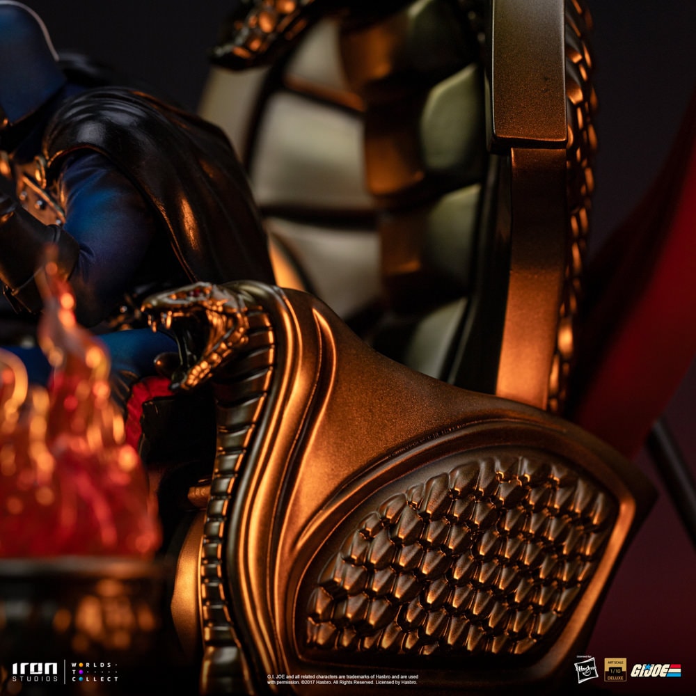 G.I. Joe Cobra Commander Deluxe 1:10 Scale Statue  (Prototype Shown) View 5