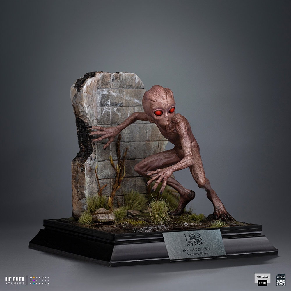 I Want To Believe ET Varginha 1:10 Scale Statue  (Prototype Shown) View 13