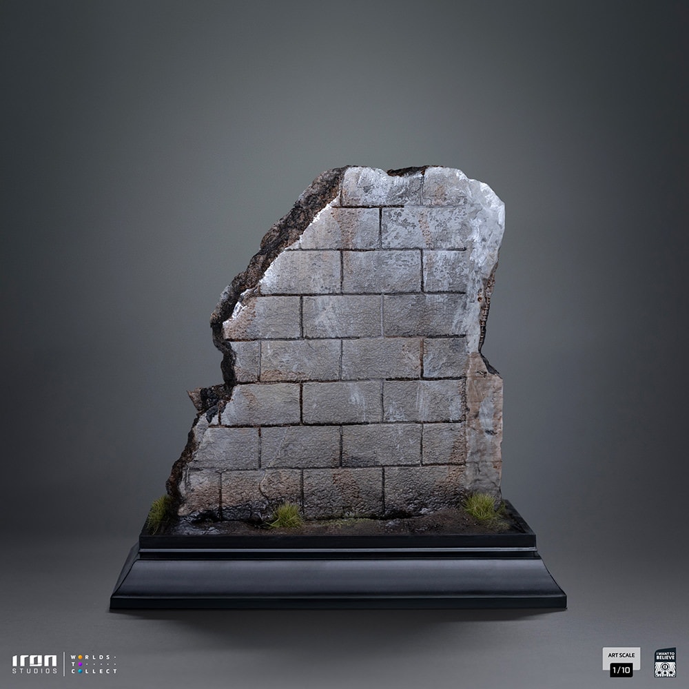 I Want To Believe ET Varginha 1:10 Scale Statue  (Prototype Shown) View 14