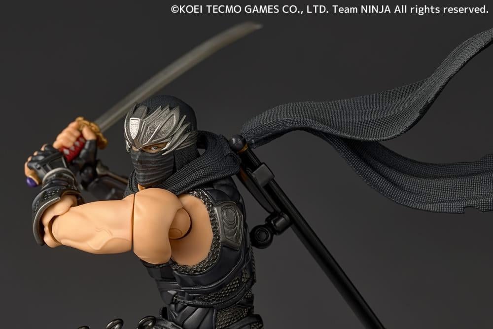 Ninja Gaiden Ryu Hayabusa Revoltech Action Figure  (Prototype Shown) View 13