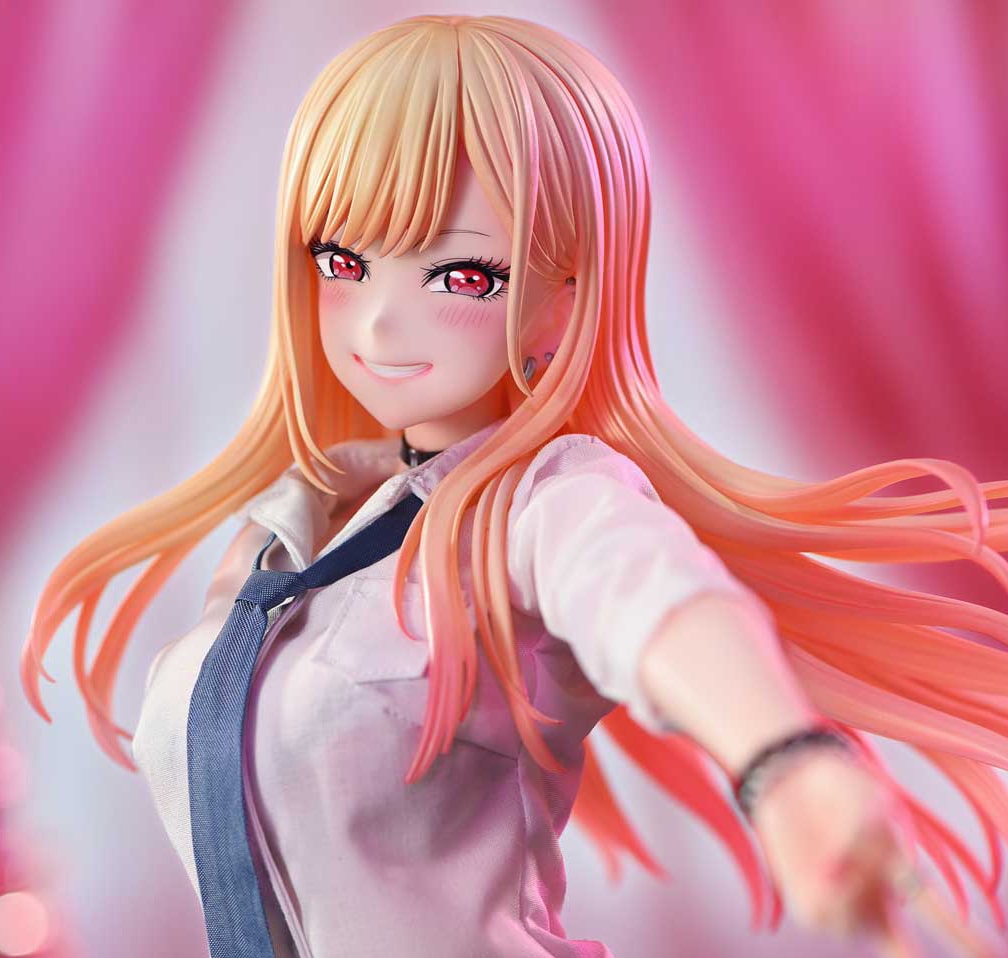 My Dress-Up Darling Marin Kitagawa Quarter Scale Statue  (Prototype Shown) View 3
