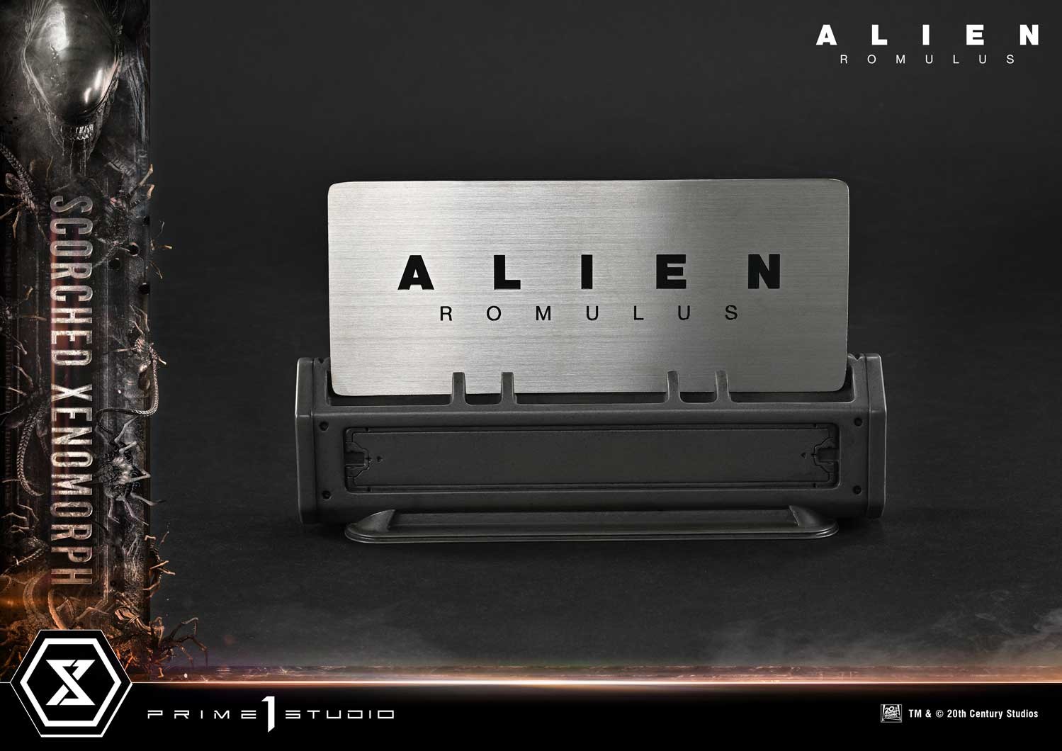 Alien Scorched Xenomorph 1:3 Scale Statue  (Prototype Shown) View 15