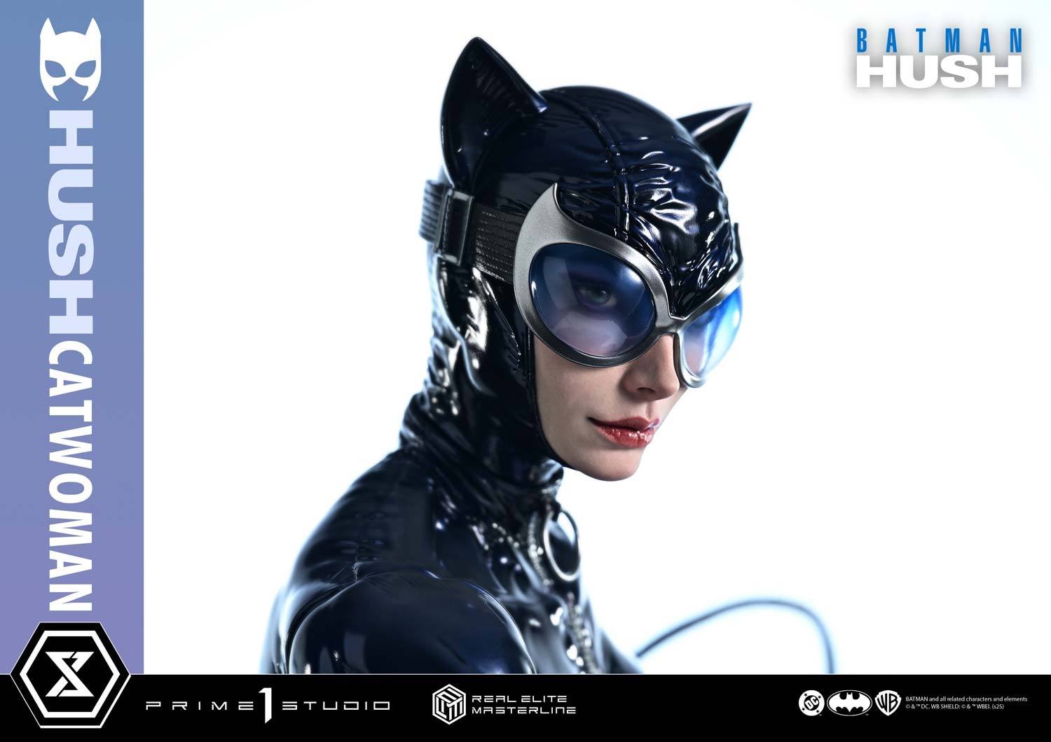 DC Comics Catwoman 1:3 Scale Statue  (Prototype Shown) View 12