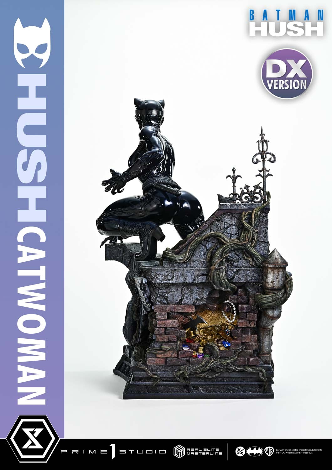 DC Comics Catwoman (Deluxe Version) 1:3 Scale Statue  (Prototype Shown) View 8
