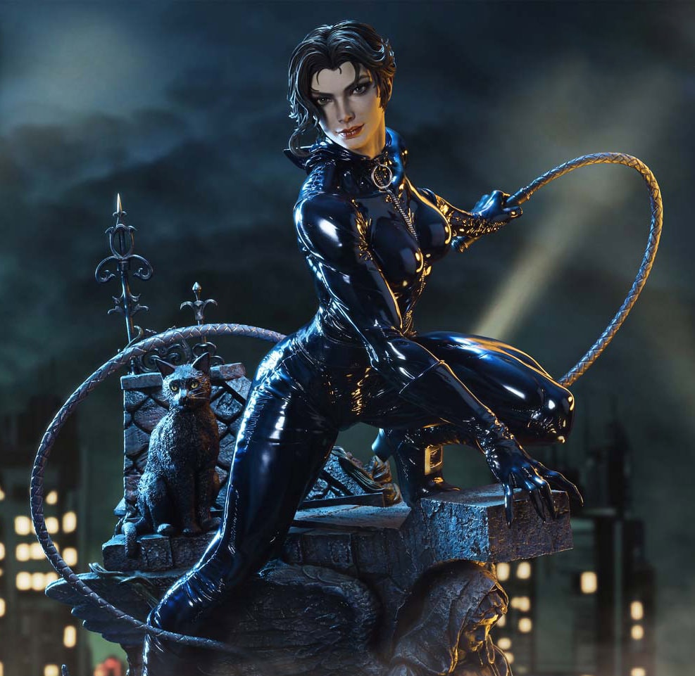DC Comics Catwoman (Deluxe Bonus Version) 1:3 Scale Statue  (Prototype Shown) View 1