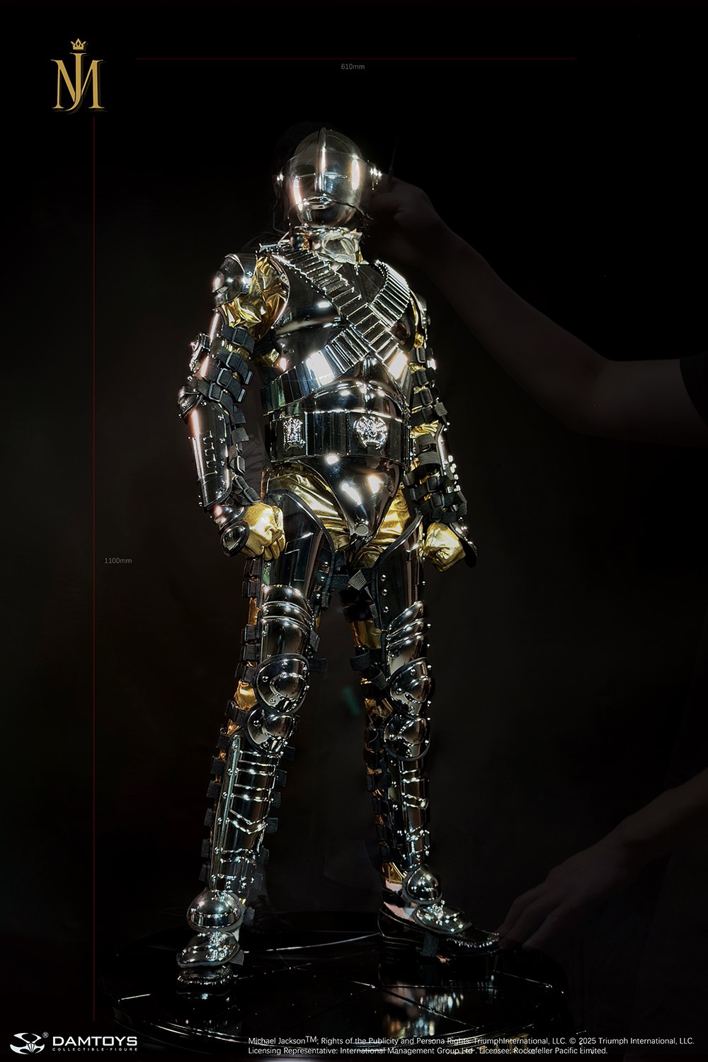 Michael Jackson Michael Jackson "HIStory Tour" (Deluxe Armor Version) Statues  (Prototype Shown) View 15