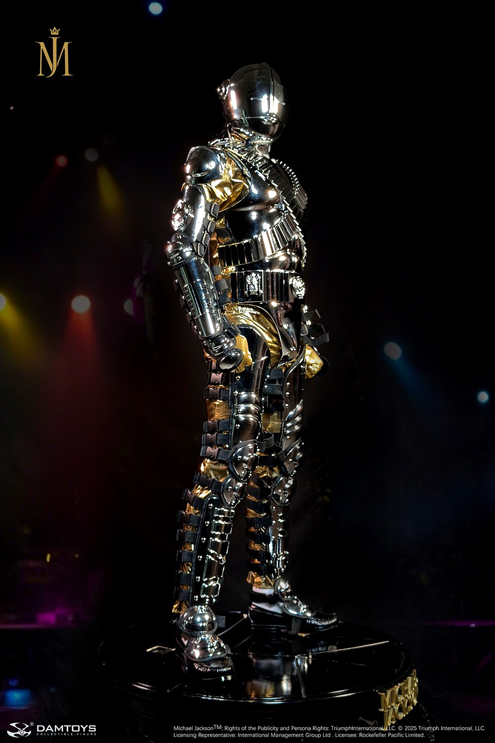Michael Jackson Michael Jackson "HIStory Tour" (Deluxe Armor Version) Statues  (Prototype Shown) View 19