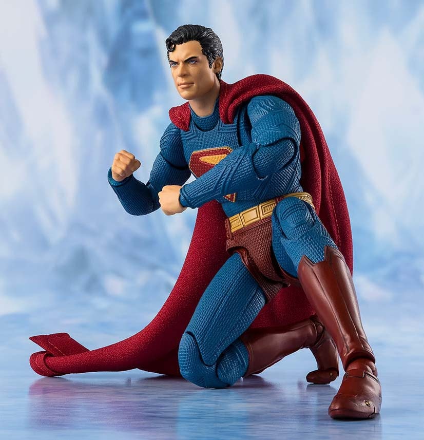 DC Comics Superman Action Figure  (Prototype Shown) View 5