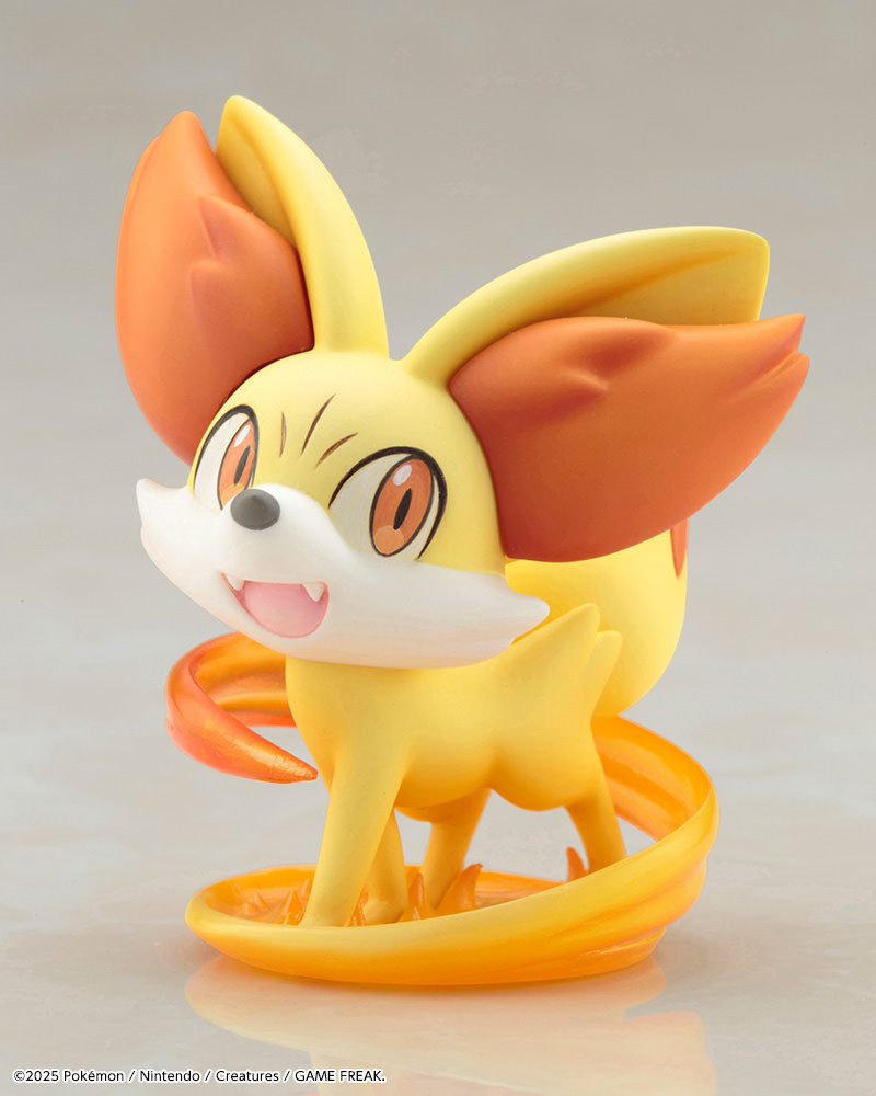 Pokémon Serena with Fennekin Statues  (Prototype Shown) View 12