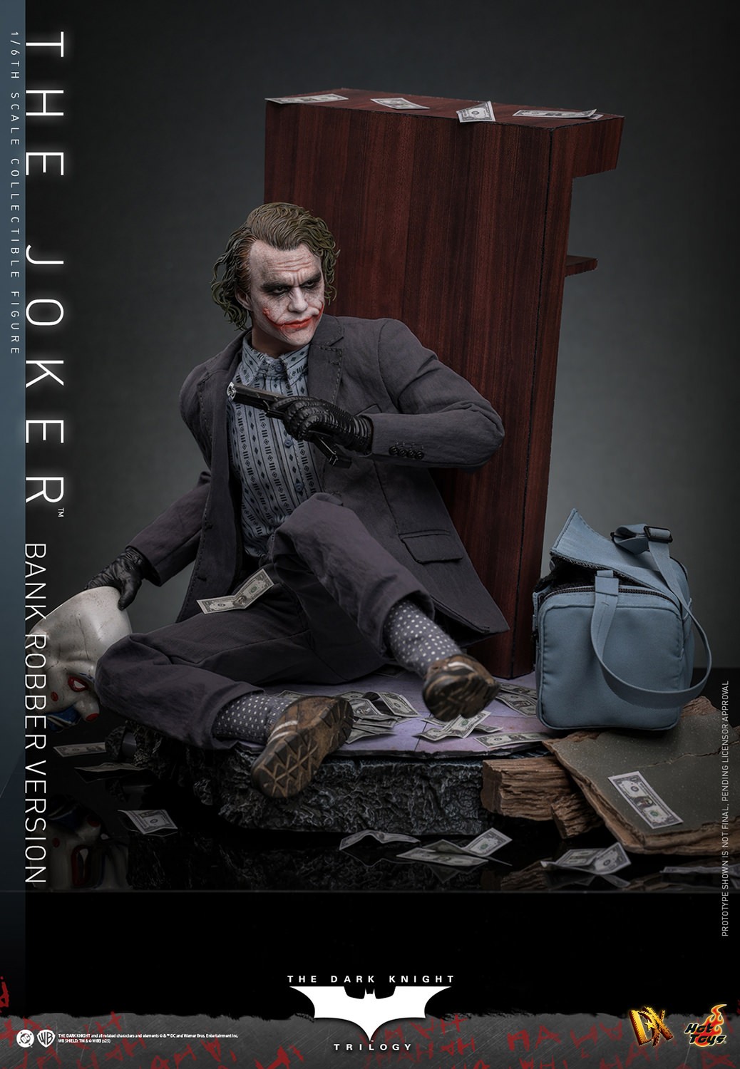 DC Comics The Joker (Bank Robber Version) (Special Edition) Sixth Scale Figure  Exclusive Edition (Prototype Shown) View 10