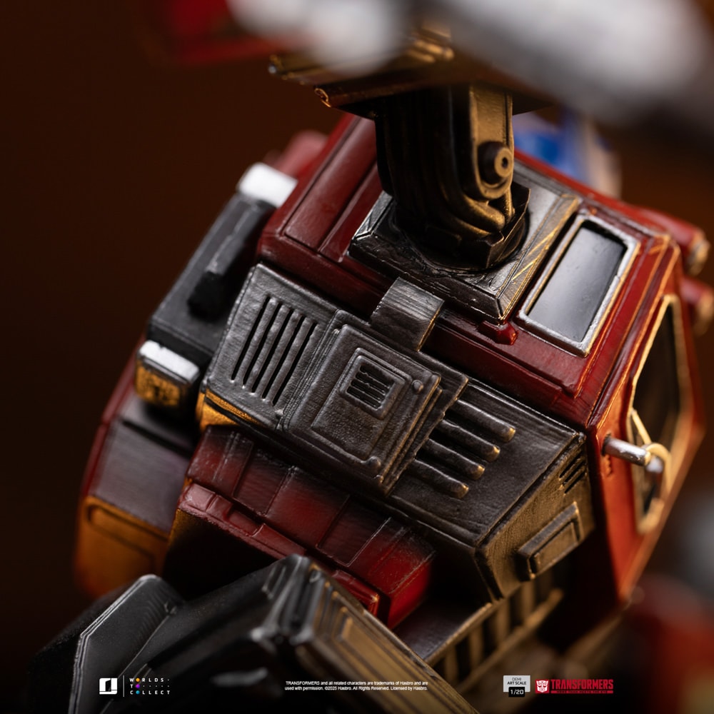 Transformers Optimus Prime Statues  (Prototype Shown) View 16
