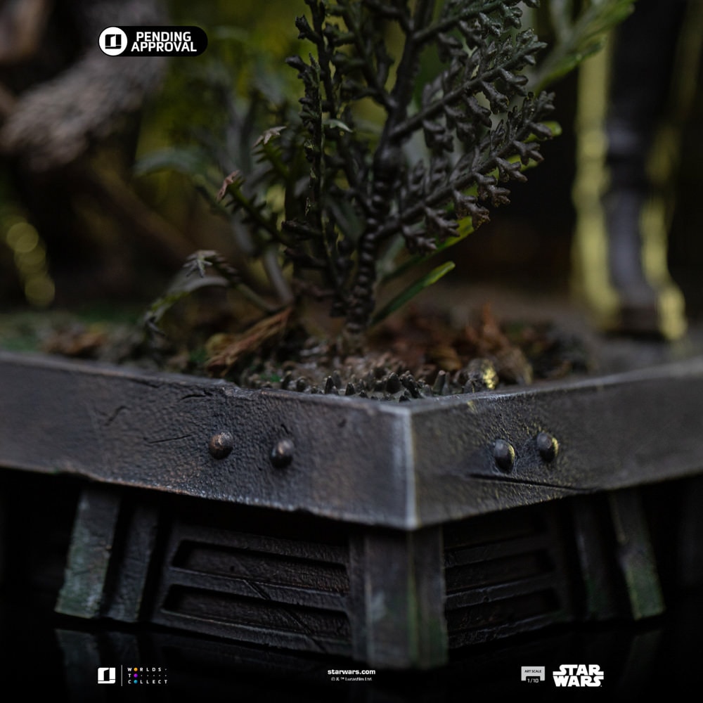 Star Wars Leia and Wicket 1:10 Scale Statue  (Prototype Shown) View 7