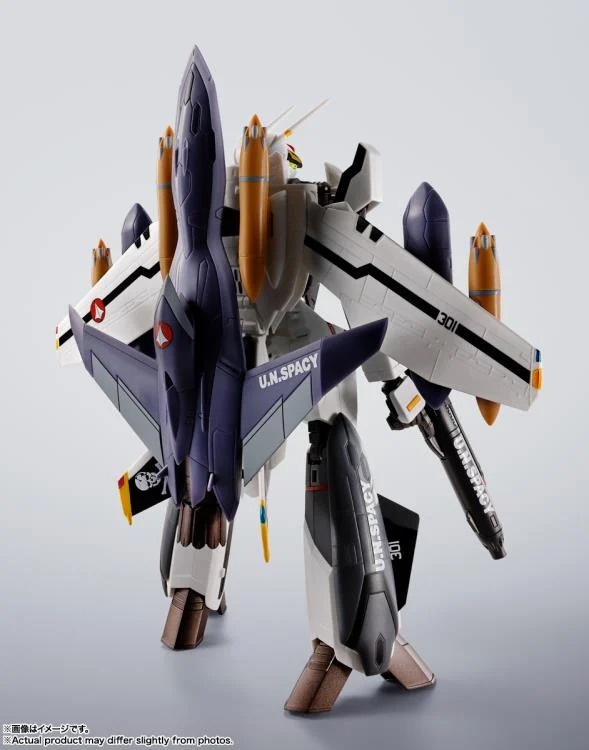 VF-0S Phoenix (Roy Focker Use) + QF-2200D-B Ghost Action Figure