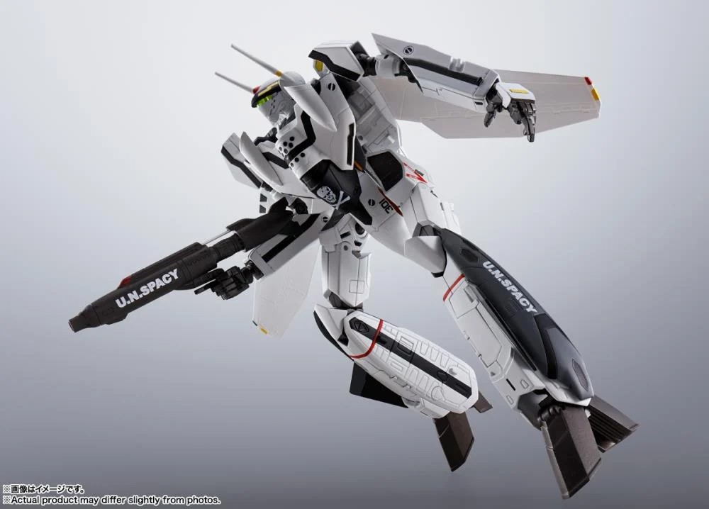 VF-0S Phoenix (Roy Focker Use) + QF-2200D-B Ghost Action Figure